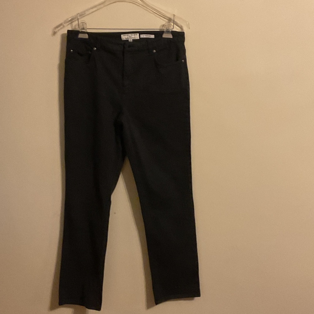Jones New York Black Straight Leg Jeans Size 10